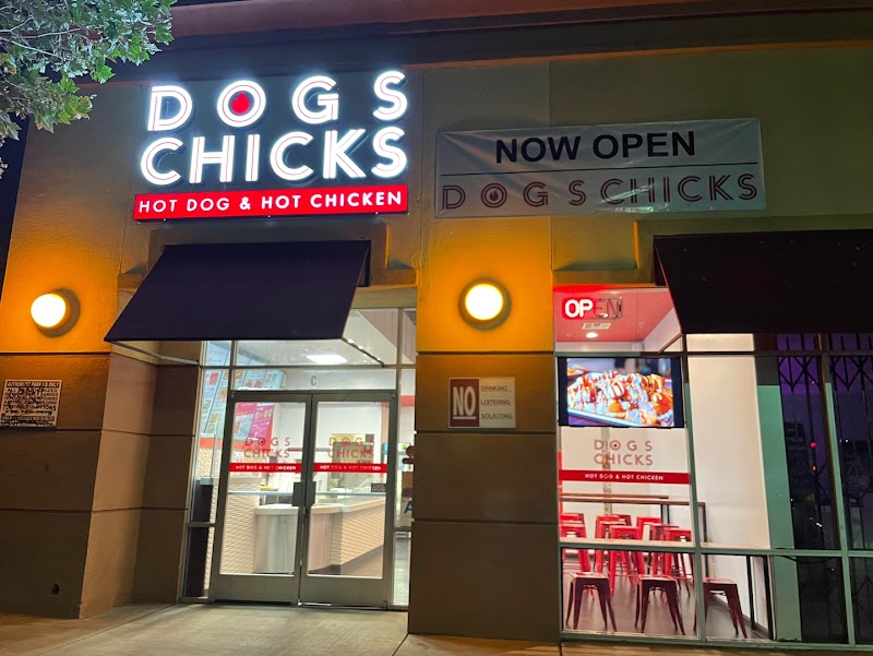 Dogs Chicks (halal)