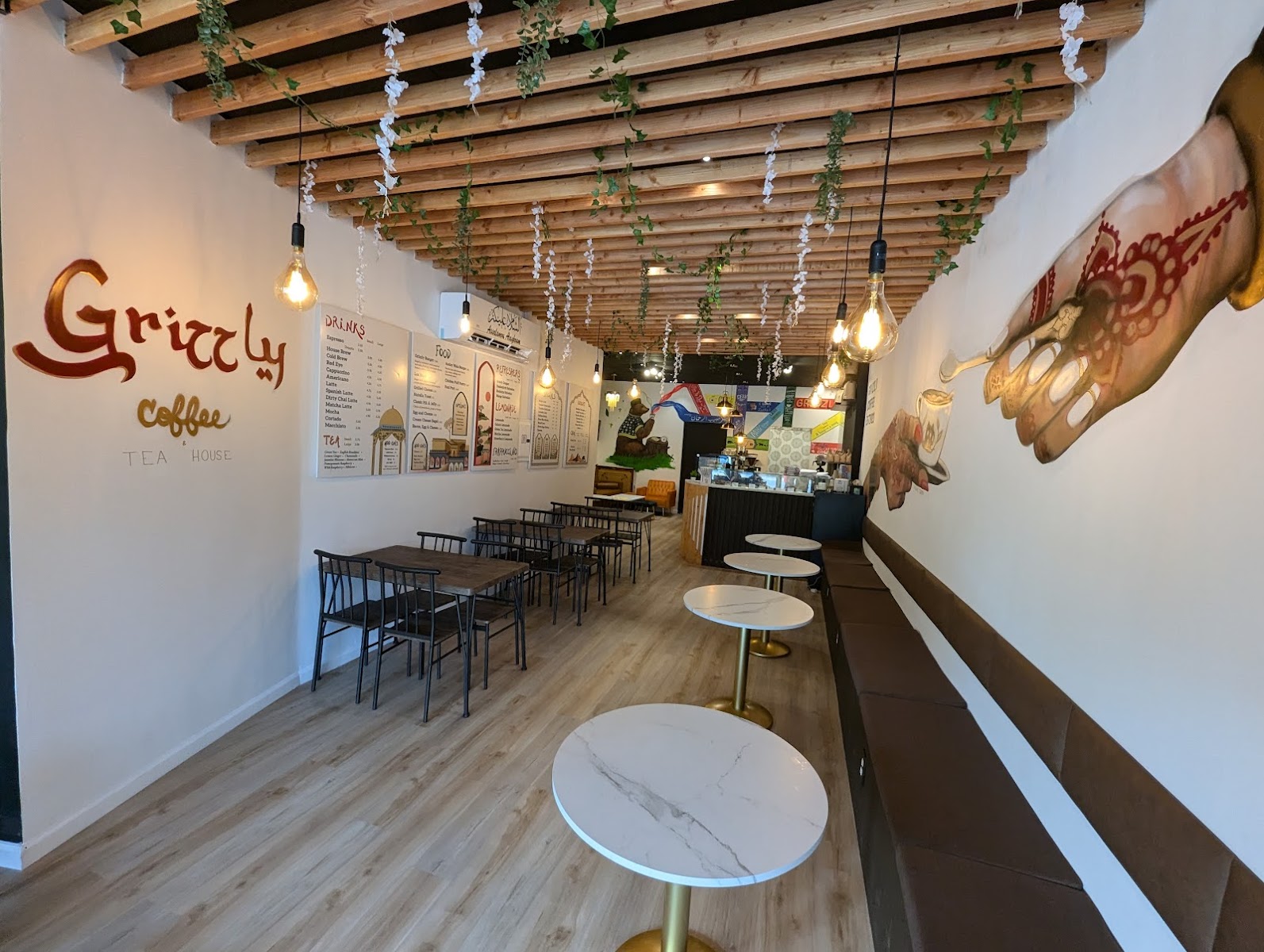 Grizzly Coffee & Tea House photo 5