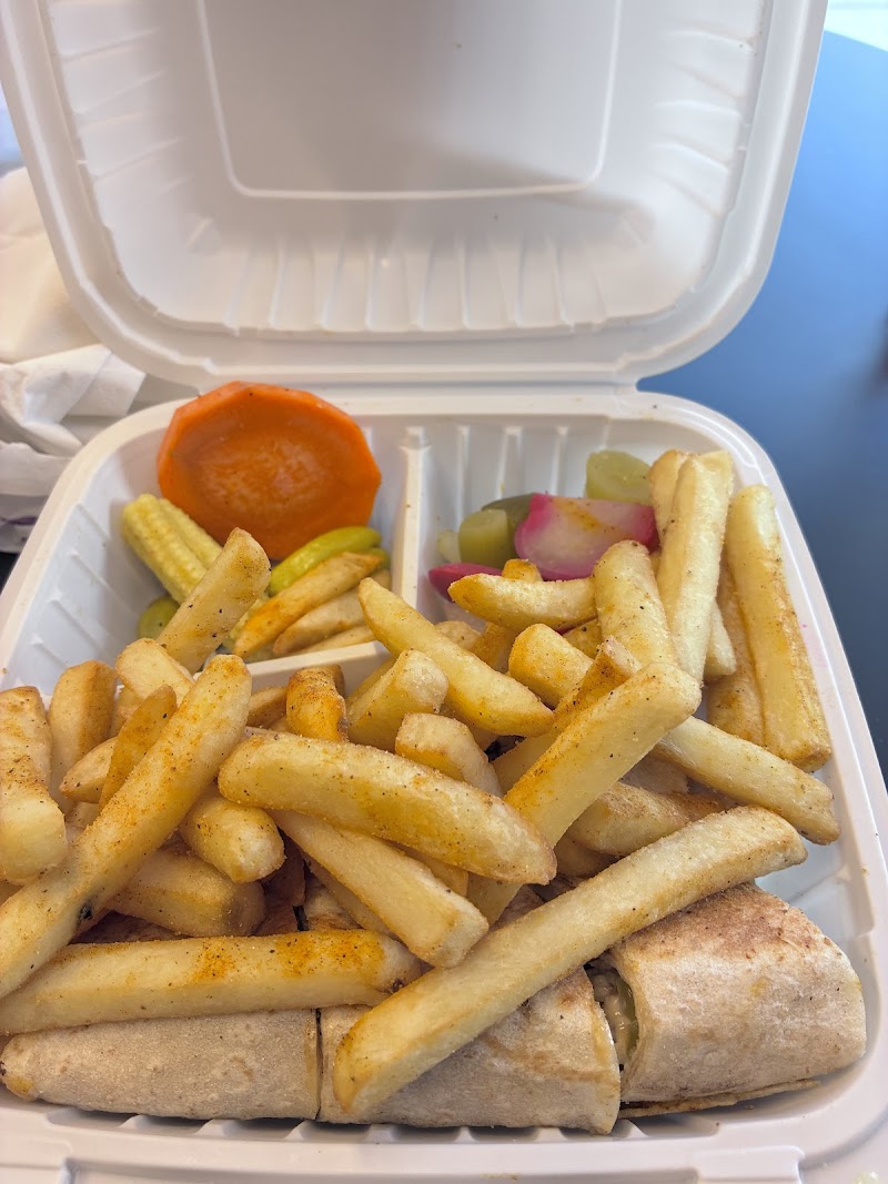 Nour Al Sham Halal Shawarma - photo 4