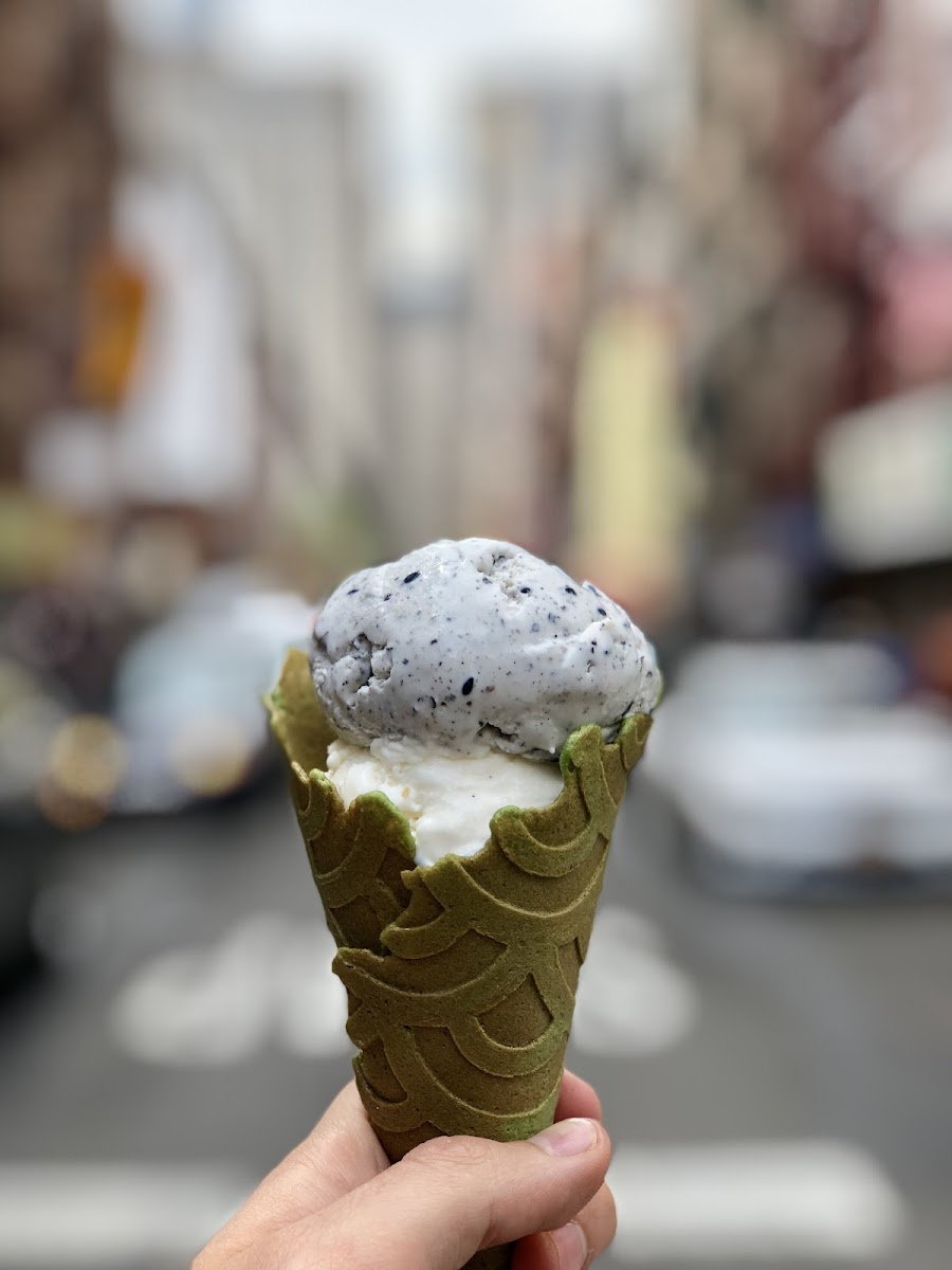 The Original Chinatown Ice Cream Factory photo 4