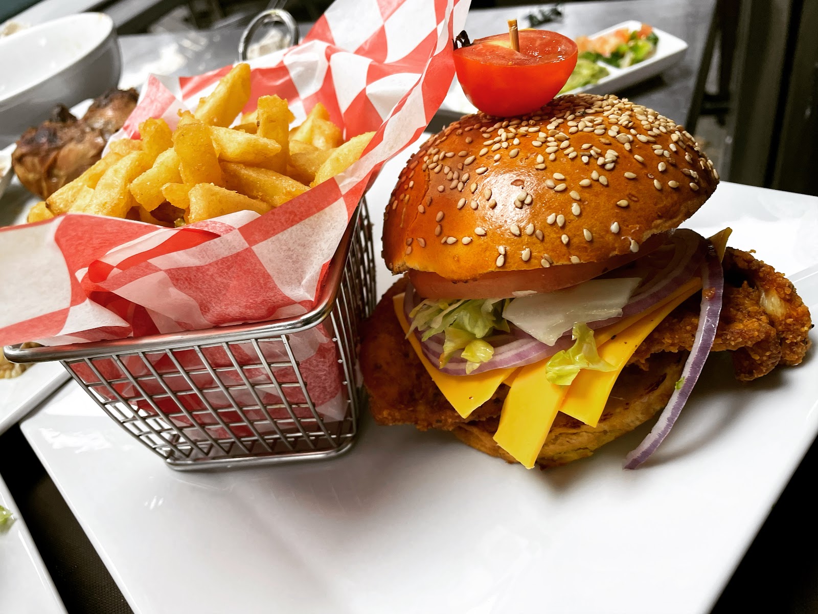 La Estacion (Zabiha Halal) photo 1