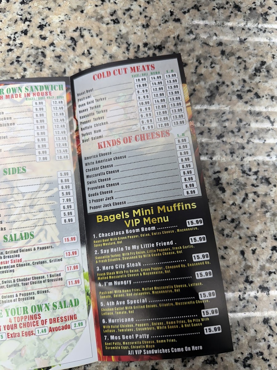 Bagels Mini Muffins Cafe - photo 3