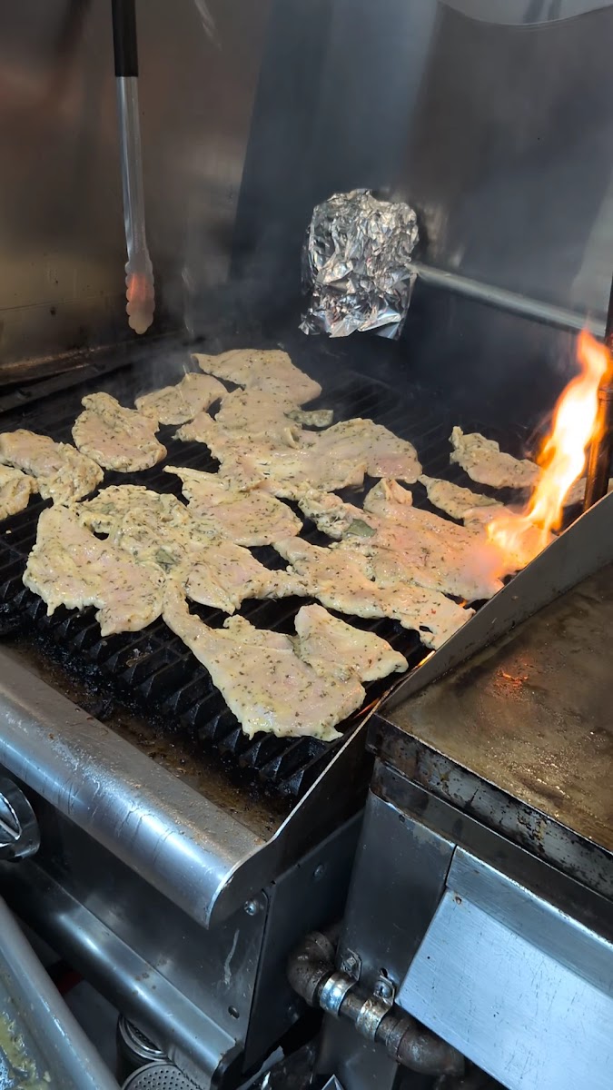 Bagels Mini Muffins Cafe - photo 4