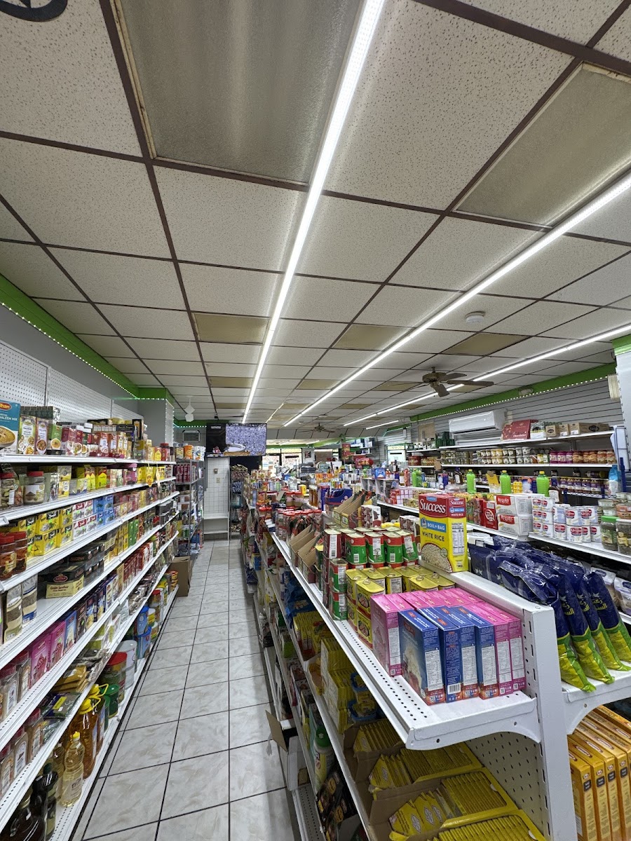 Nour Market: Halal Meat & Grill - photo 3