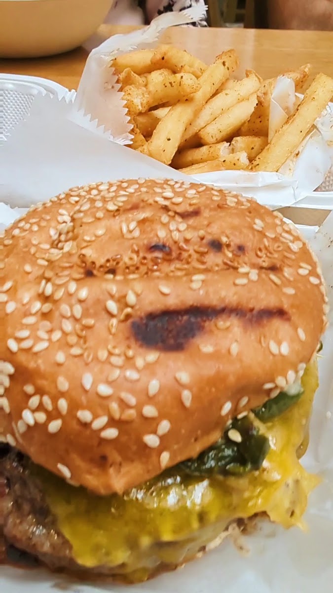 BK JANI at The Hugh photo 3