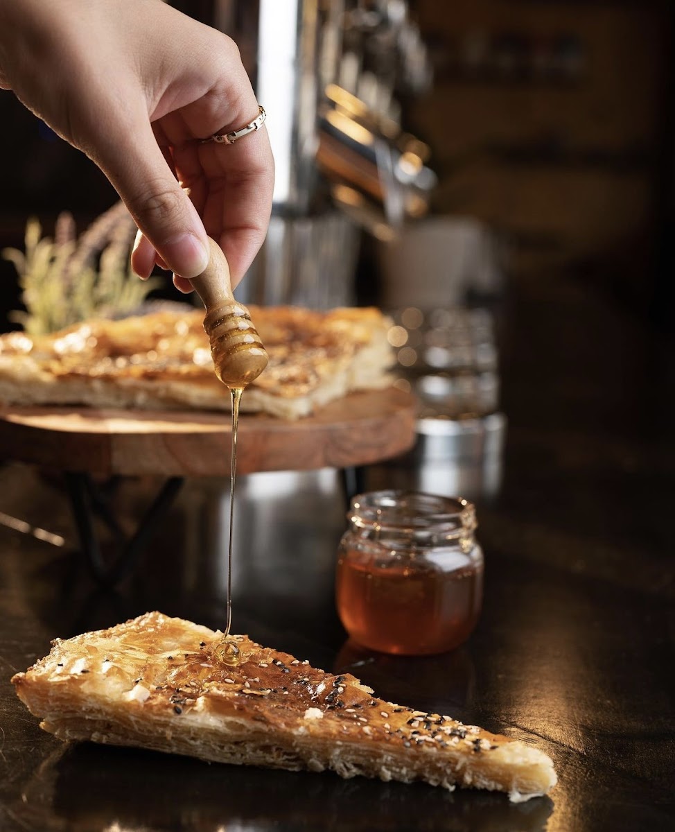 Qahwah House Coffee - Astoria Queens photo 6