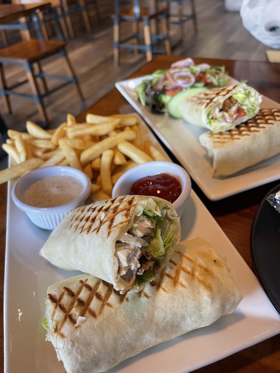 EVOO Mediterranean Cuisine & Cafe photo 3