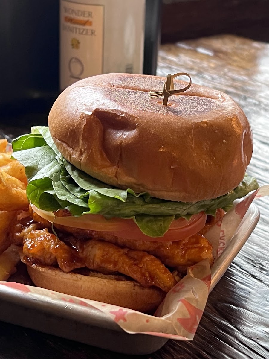 Mad for Chicken Sunnyside photo 2