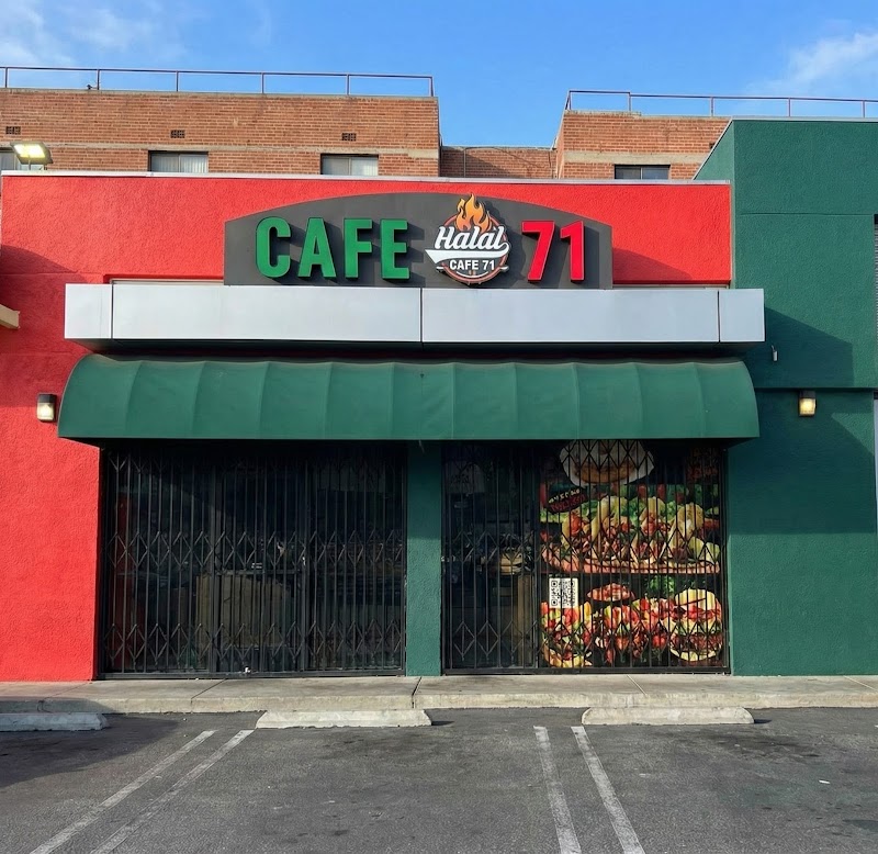 Halal Cafe 71