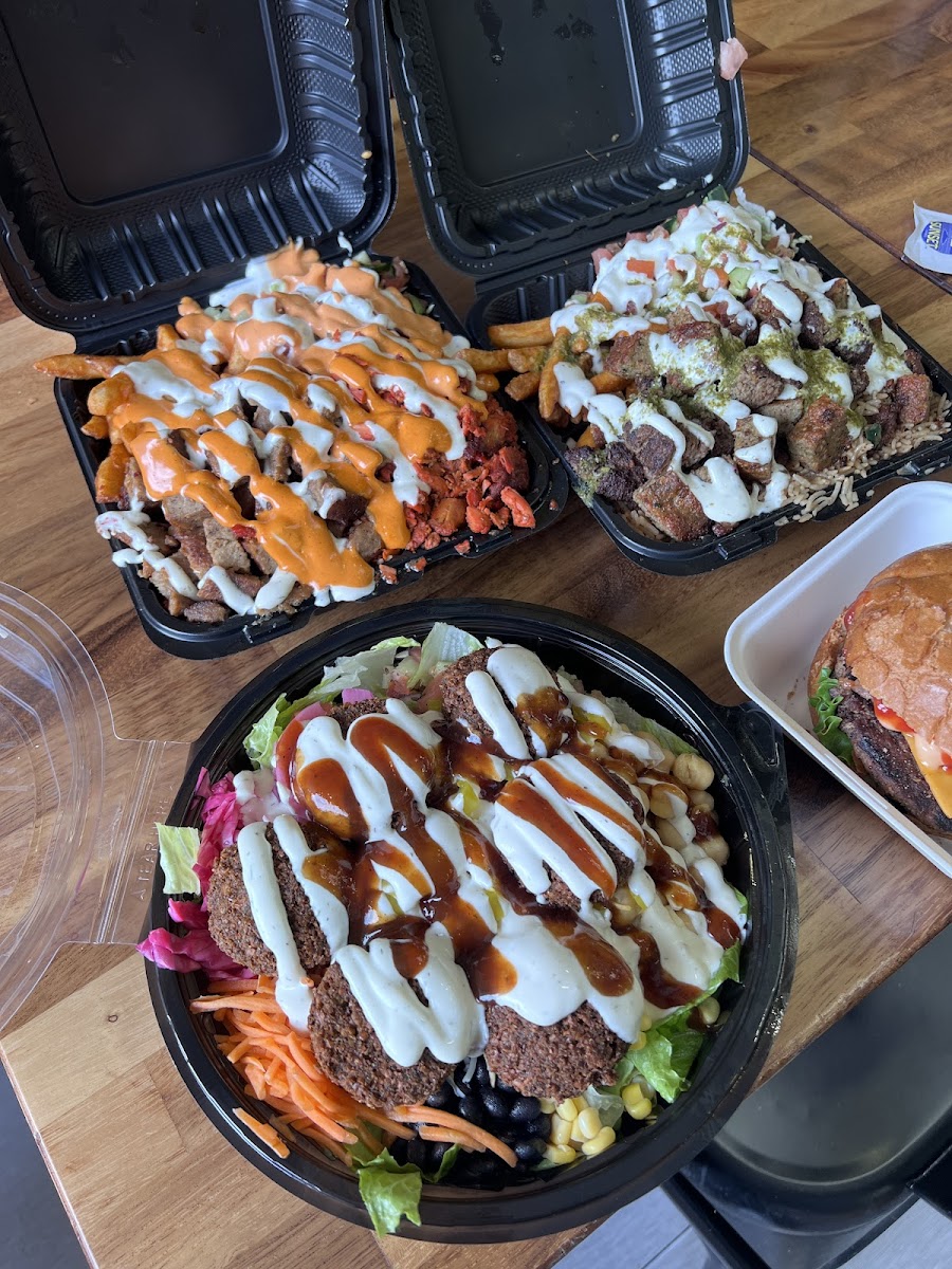 Halal Eats - photo 2