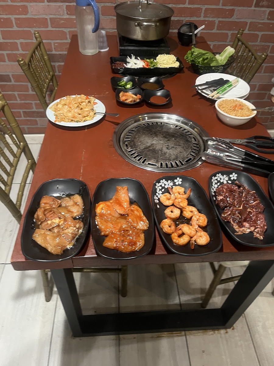 Eatzy Thai - photo 2