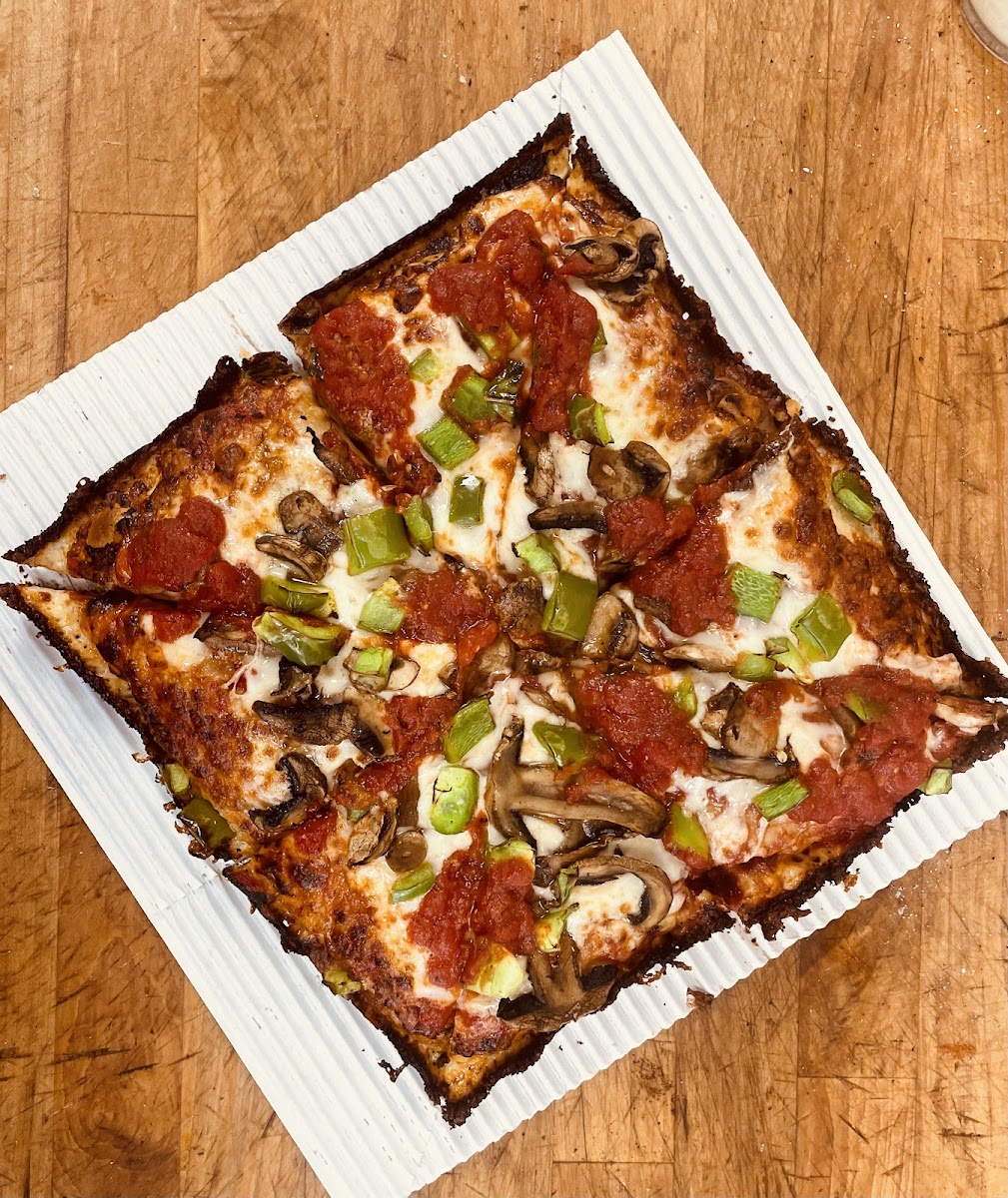 Sicily's pizzeria and subs photo 4