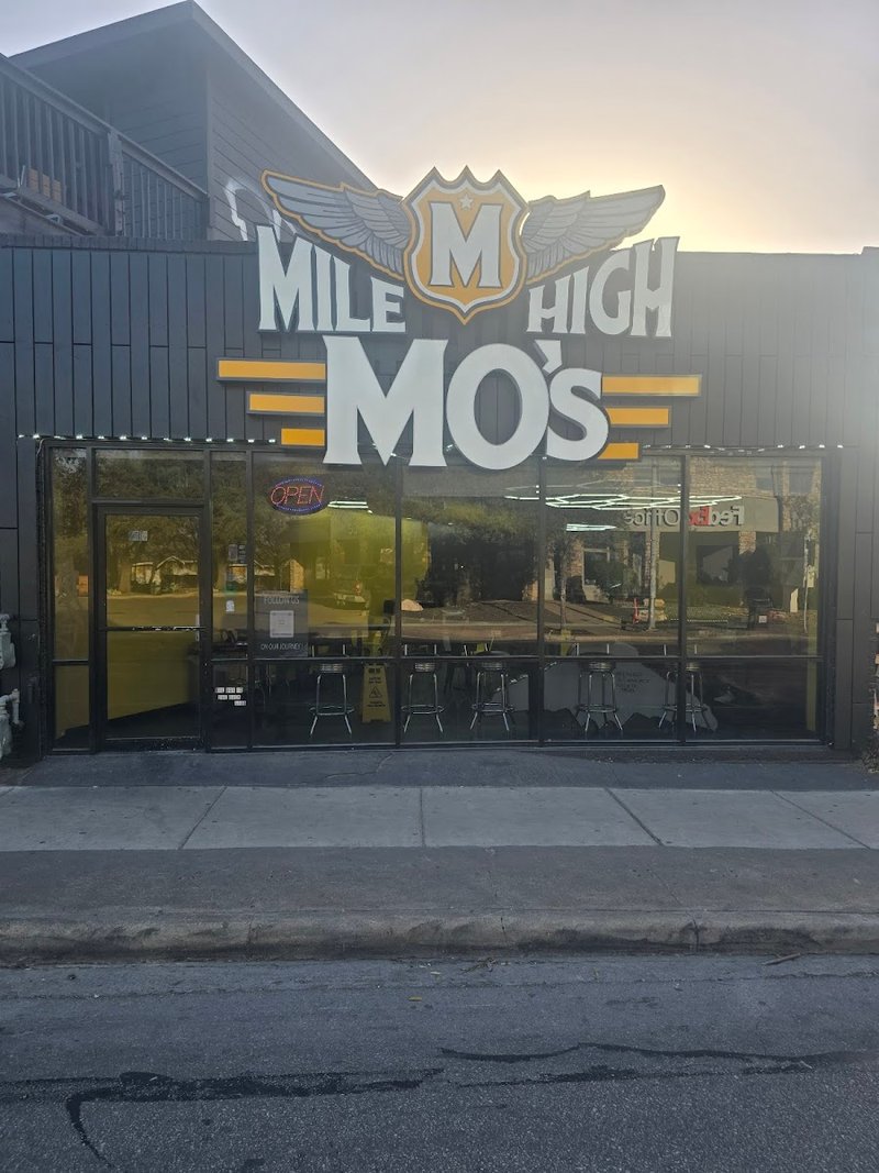 Mile High Mo's Austin - First Class Food