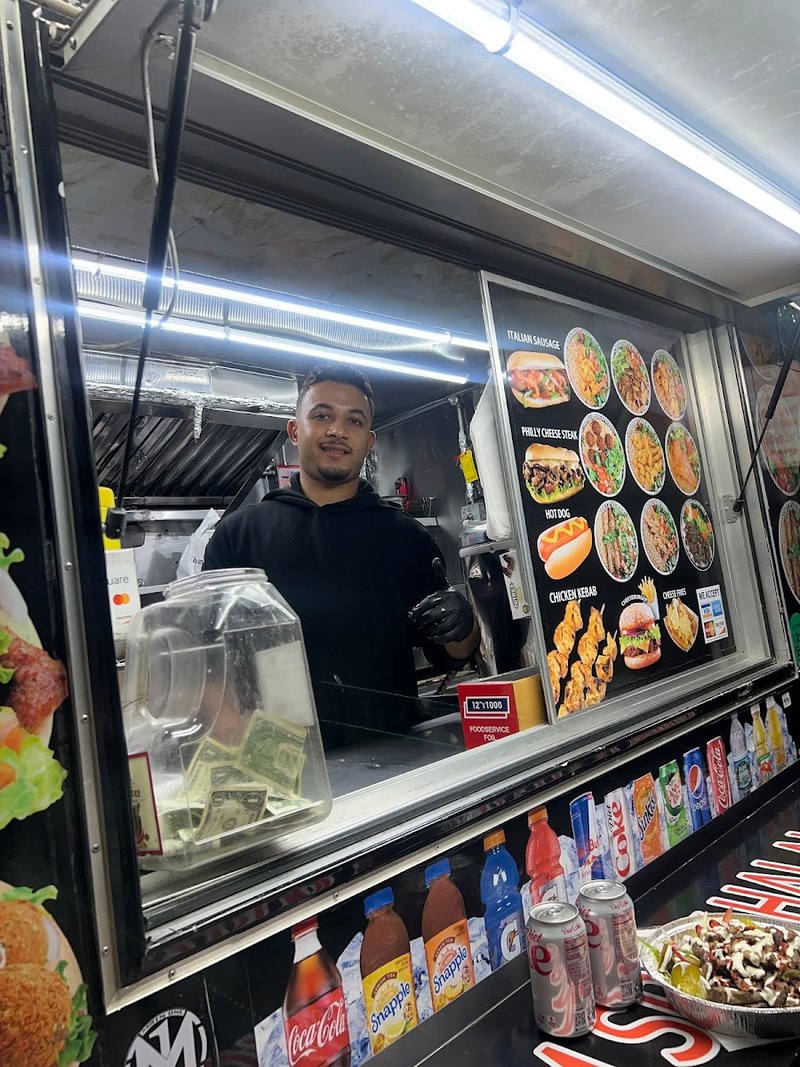 Adam halal food 2 - photo 2
