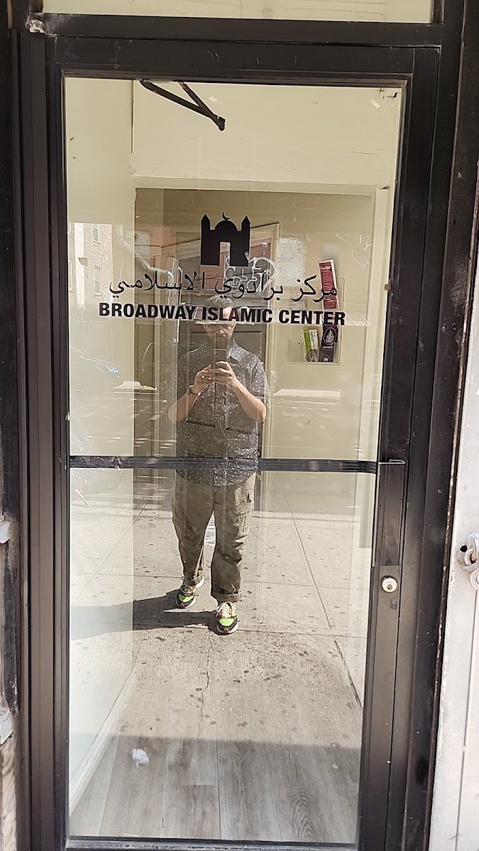 Broadway Masjid & Islamic Center