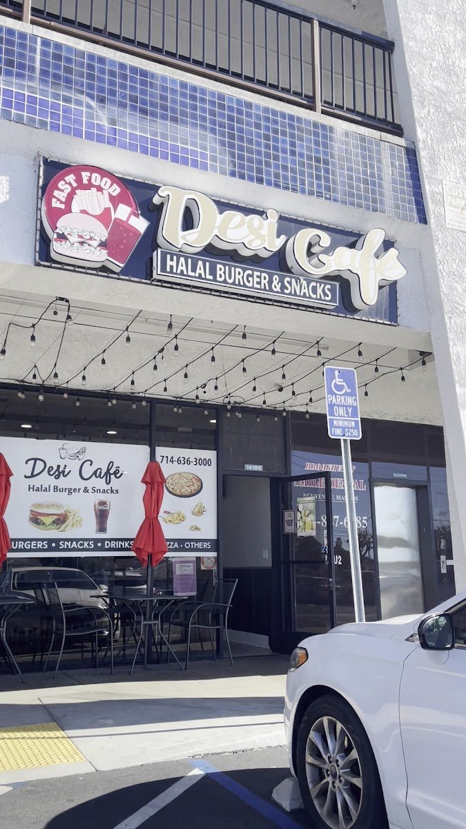 Halal Desi Cafe - photo 3