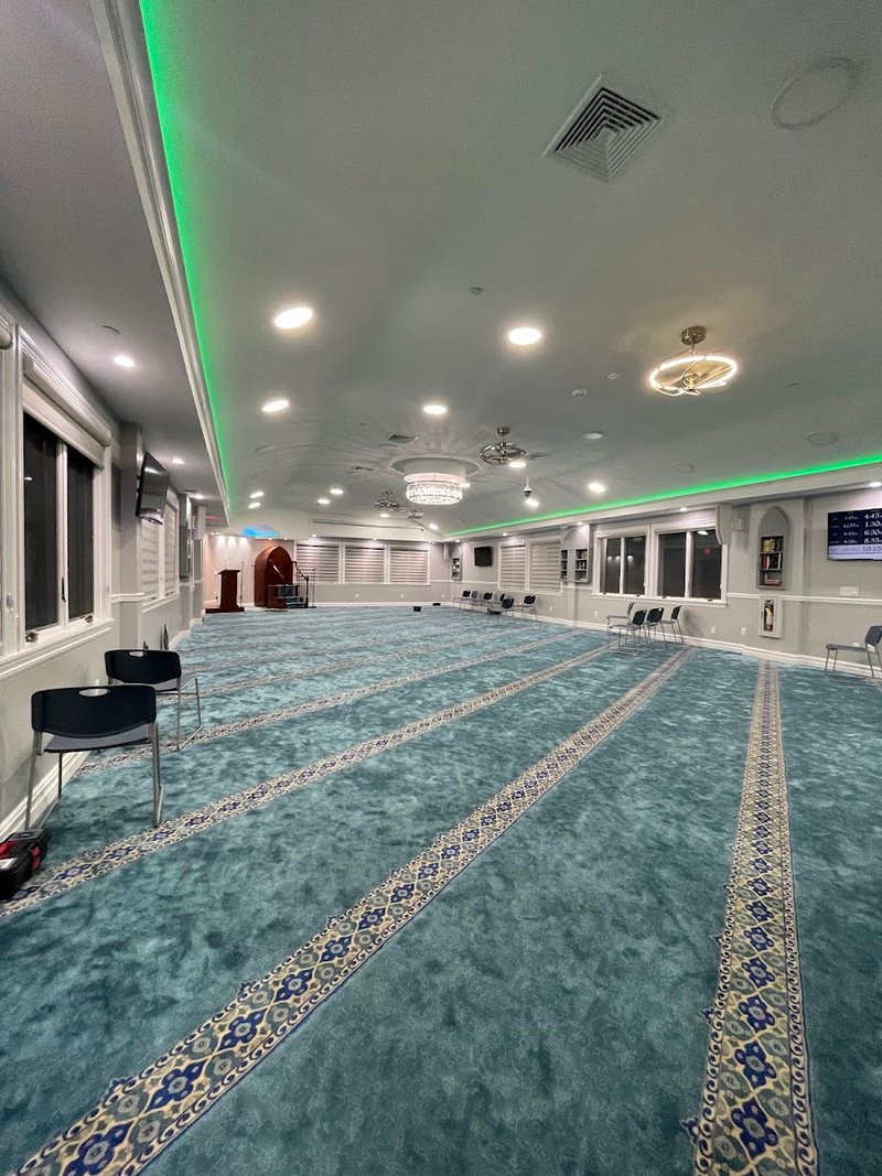 Shelter Rock Islamic Center (SRIC)