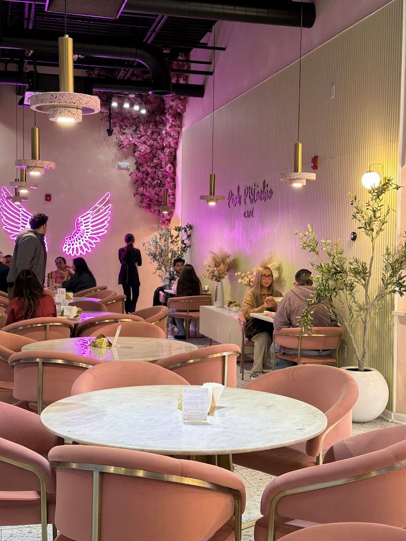 Pink Pistachio Café - photo 4