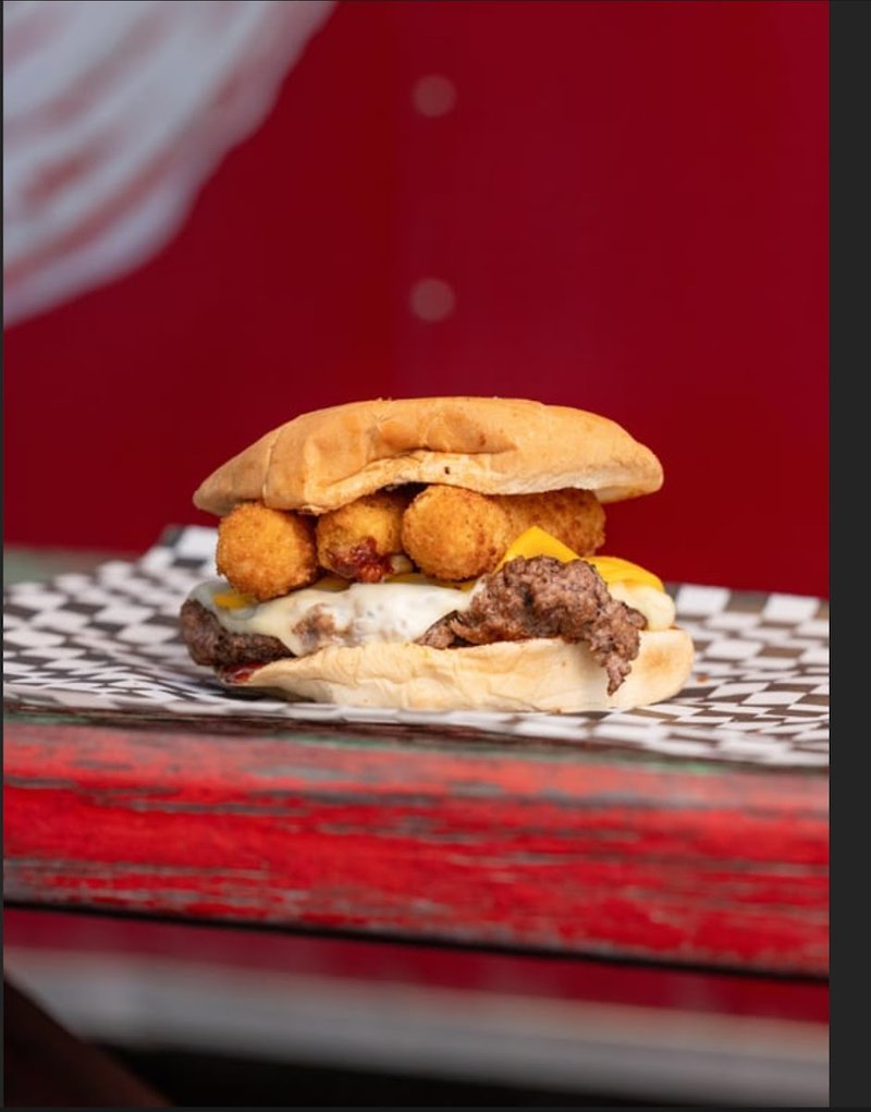 Yummy Burgers & More Halal