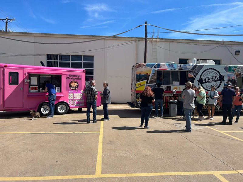 Crazy Crepes LLC and bubble tea - photo 4