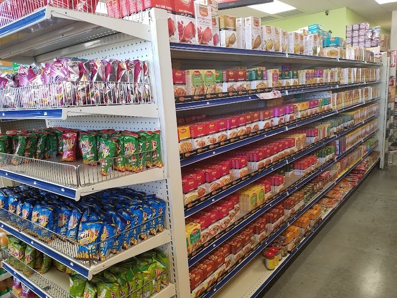 Hira Halal Meat & Groceries - photo 2