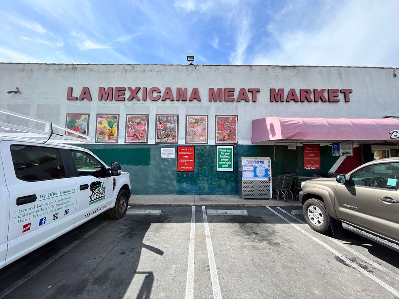 LA MEXICANA MEAT MARKET