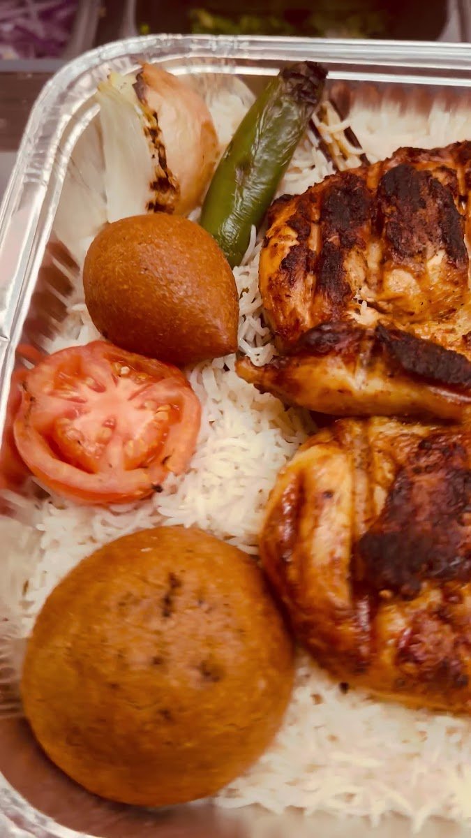 Shami’s Restaurant & Grill - photo 3