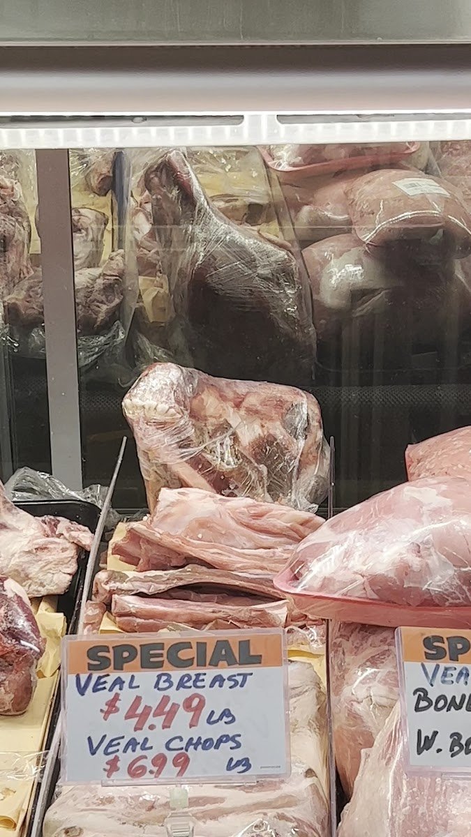 Farm City Halal Meat & Grocers - photo 3