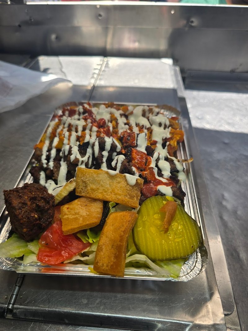 Brother's Kitchen Halal Food - photo 4