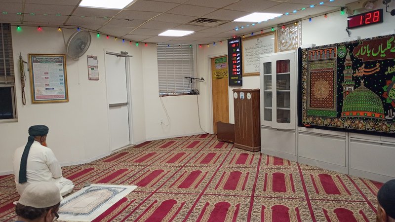 Sunni Rizvi Jamia Mosque