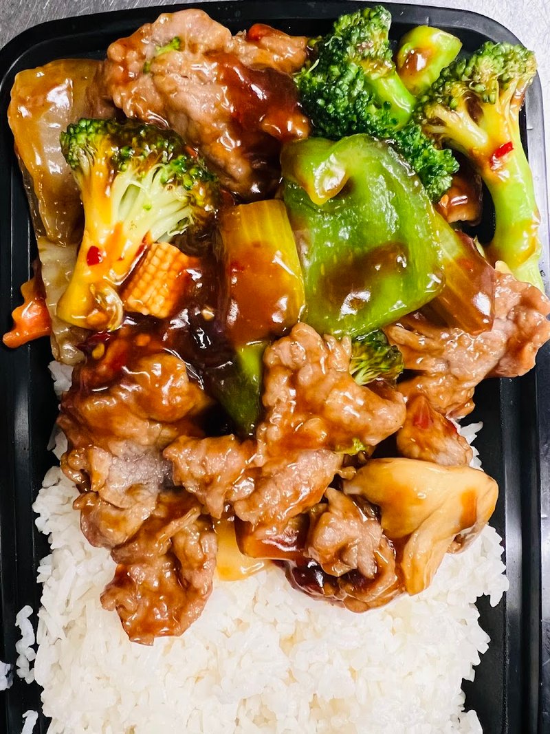 Hola Halal Chinese Restaurant - photo 3