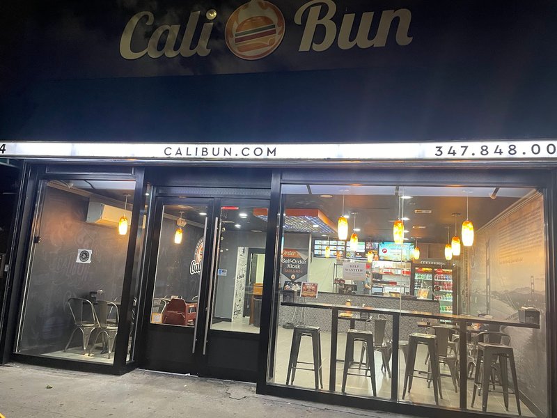CaliBun Burgers & Shakes ( Zabiha Halal)