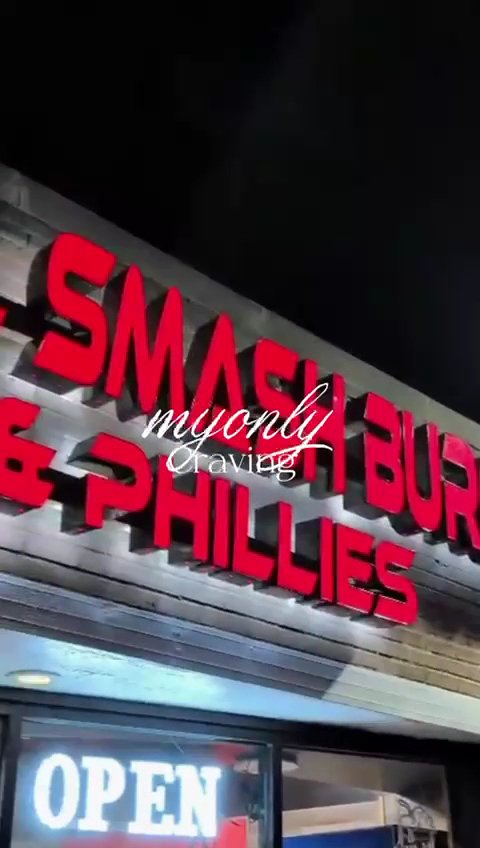 Halal Smash Burger and Phillies (Devon California) - photo 3