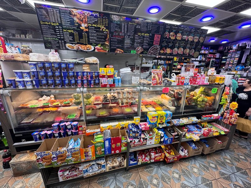 Halal Deli King-Foster Ave - photo 4