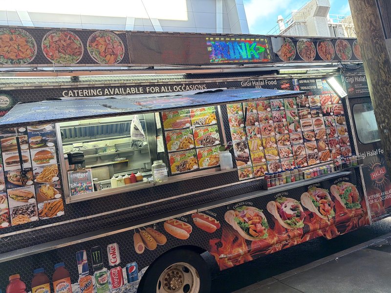 Gigi Halal Food - photo 3