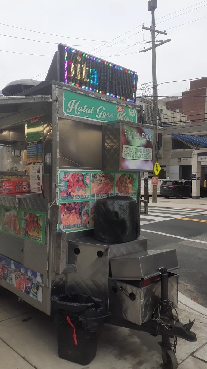 Halal Gyro King - photo 3