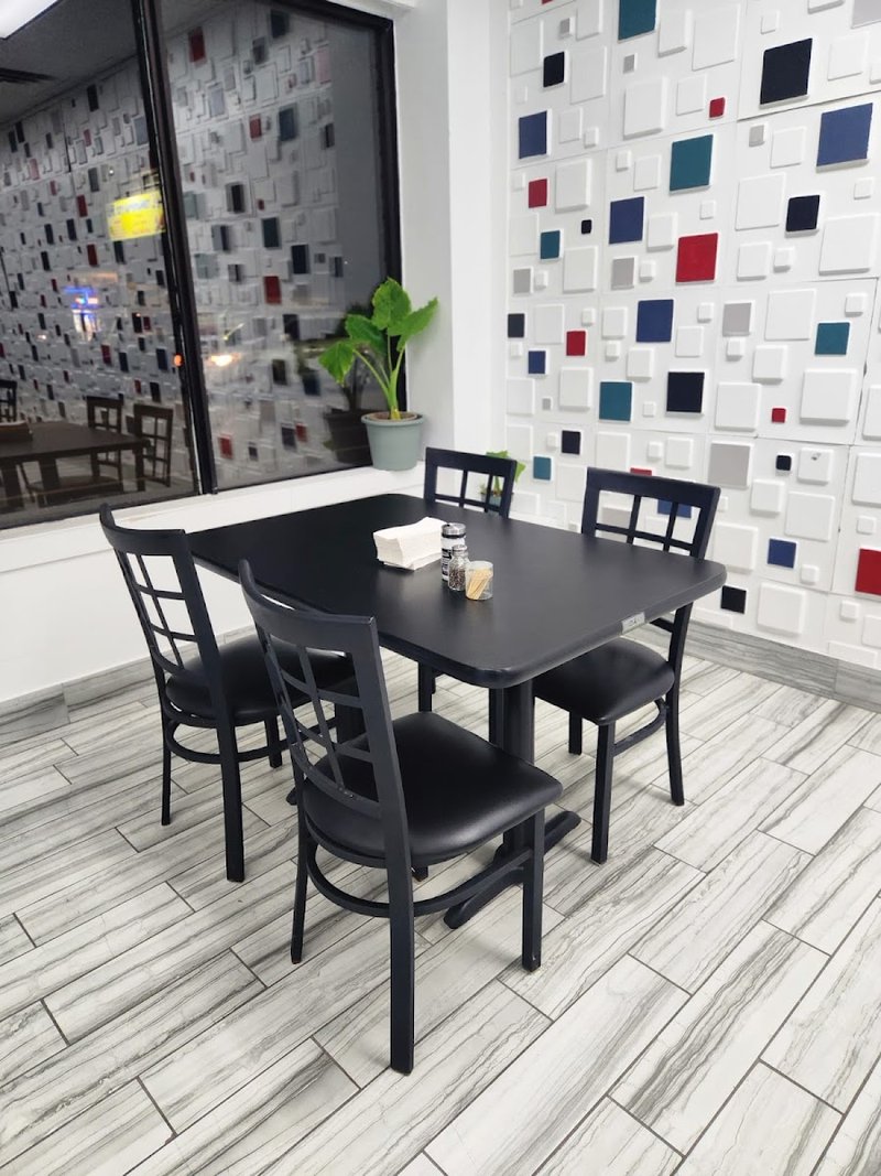 IQLAS Restaurant - Halal Somali Cuisine